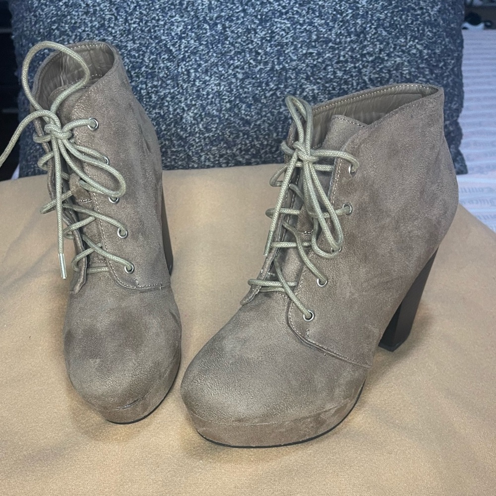 Forever boot heels